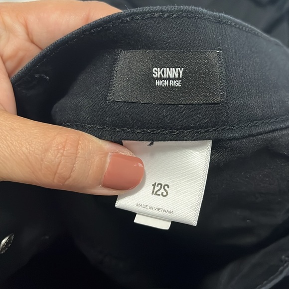 Express Women’s Black Jeans - Skinny High Rise - Picture 5 of 5